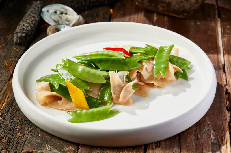 彩椒荷蘭豆小炒大螺片