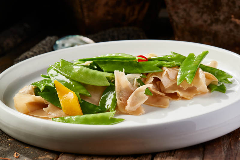 彩椒荷蘭豆小炒大螺片