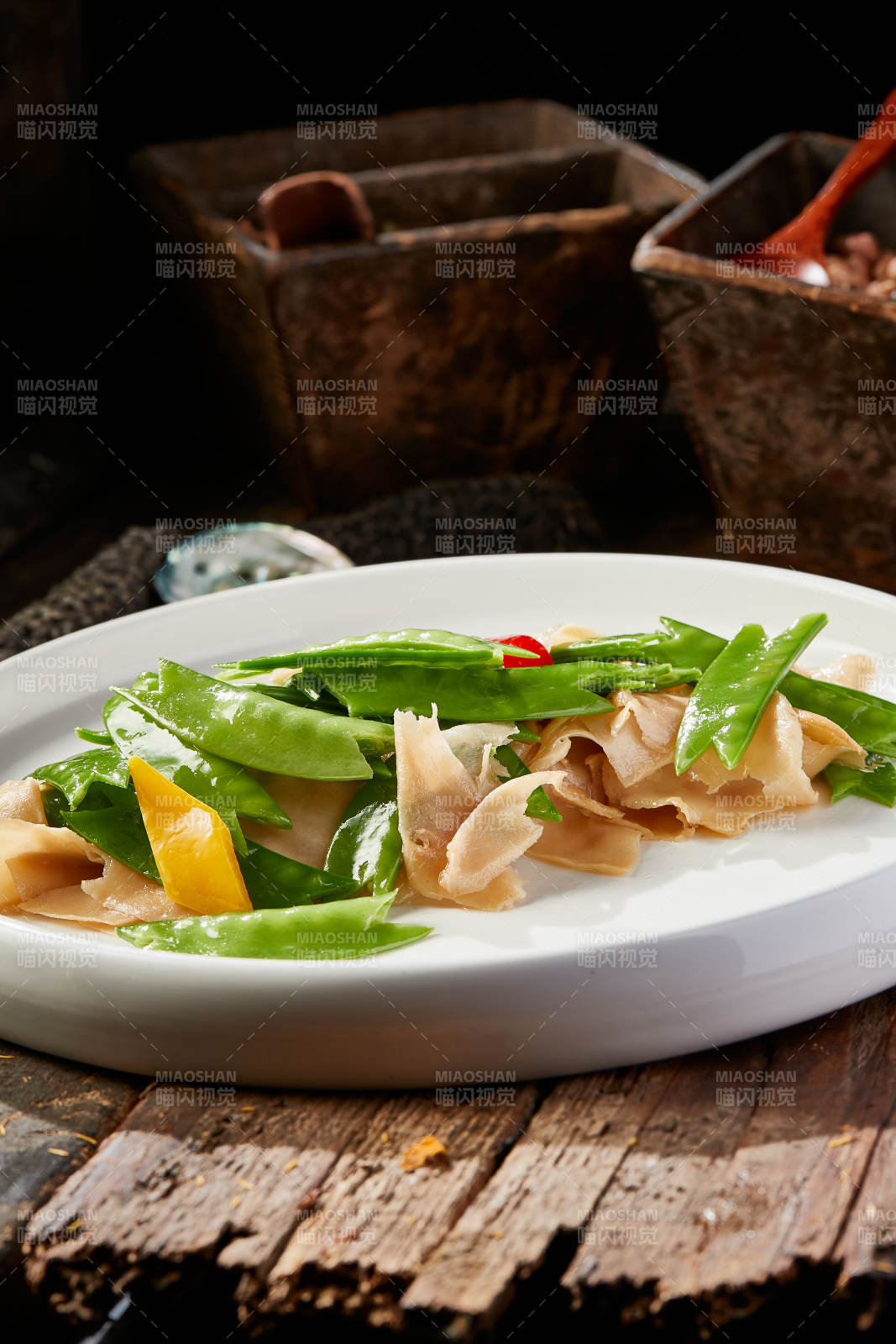 彩椒荷蘭豆小炒大螺片