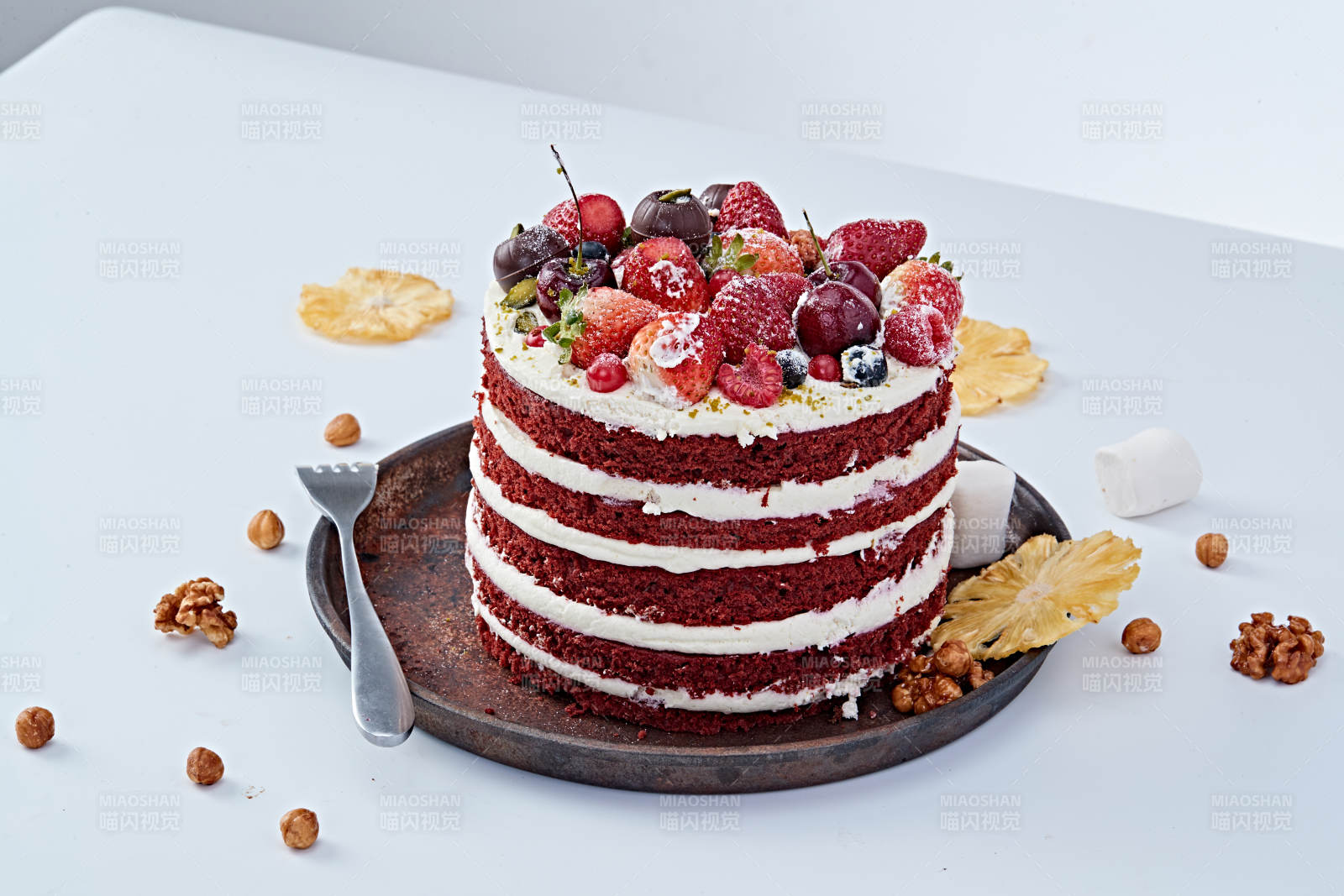 奶油抹茶鲜水果蔓越莓馅料多层蛋糕