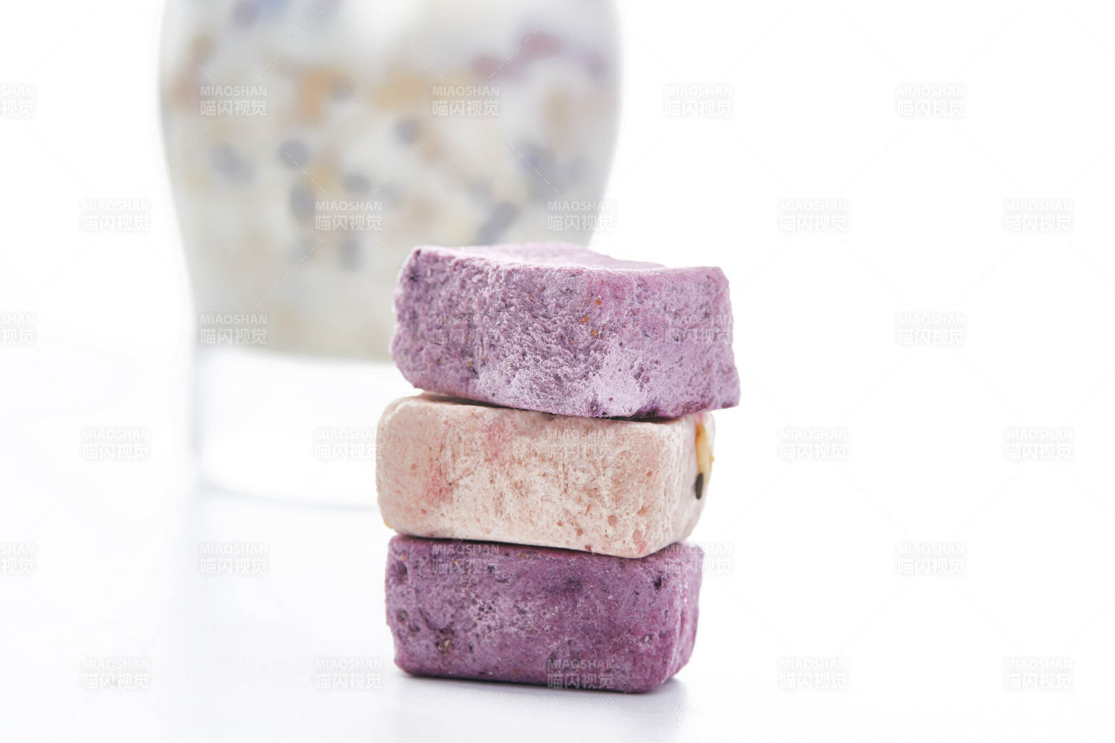 美味健康的营养早餐坚果混合烤燕麦-摄影图