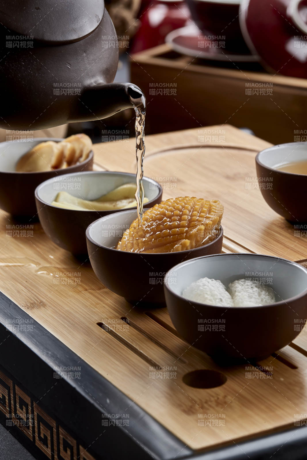 滋補(bǔ)功夫茶—松茸杏鮑菇鮮鮑竹蓀蟲草花枸杞