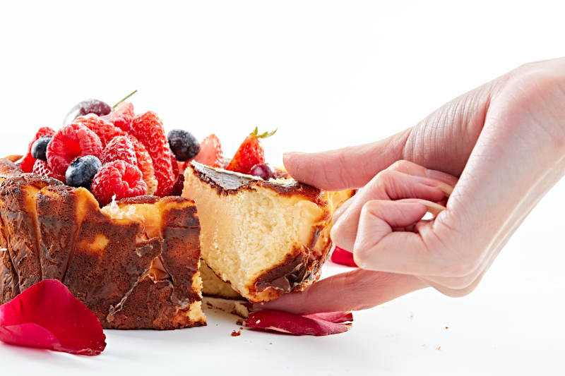 巴斯克芝士风暴鲜果乳酪蛋糕