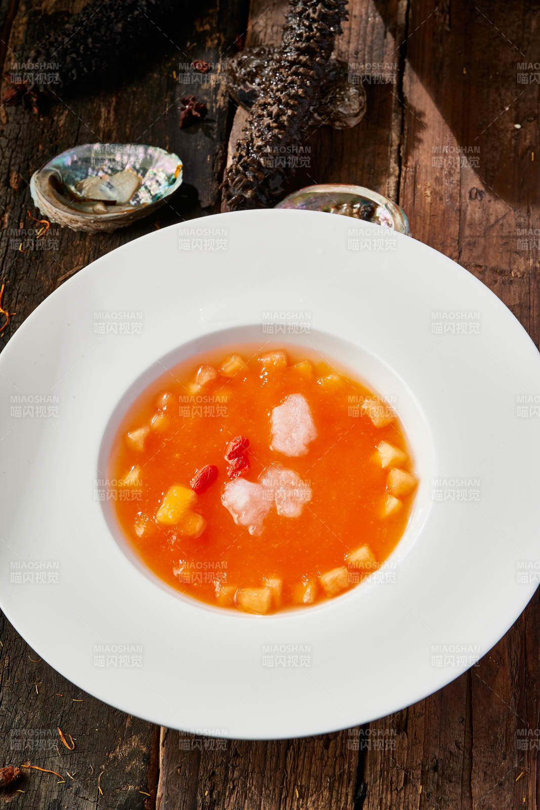 官府菜木瓜燉雪蛤