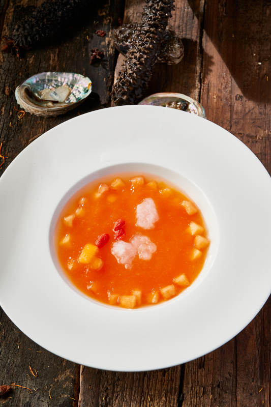 官府菜木瓜炖雪蛤