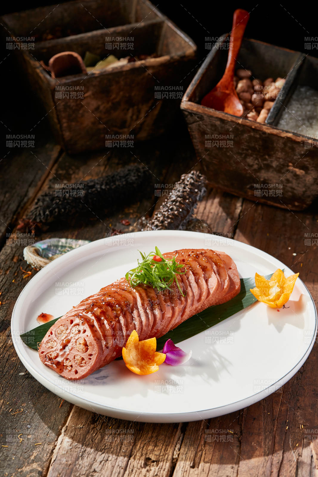 美味蜂蜜桂花蜜黃米藕