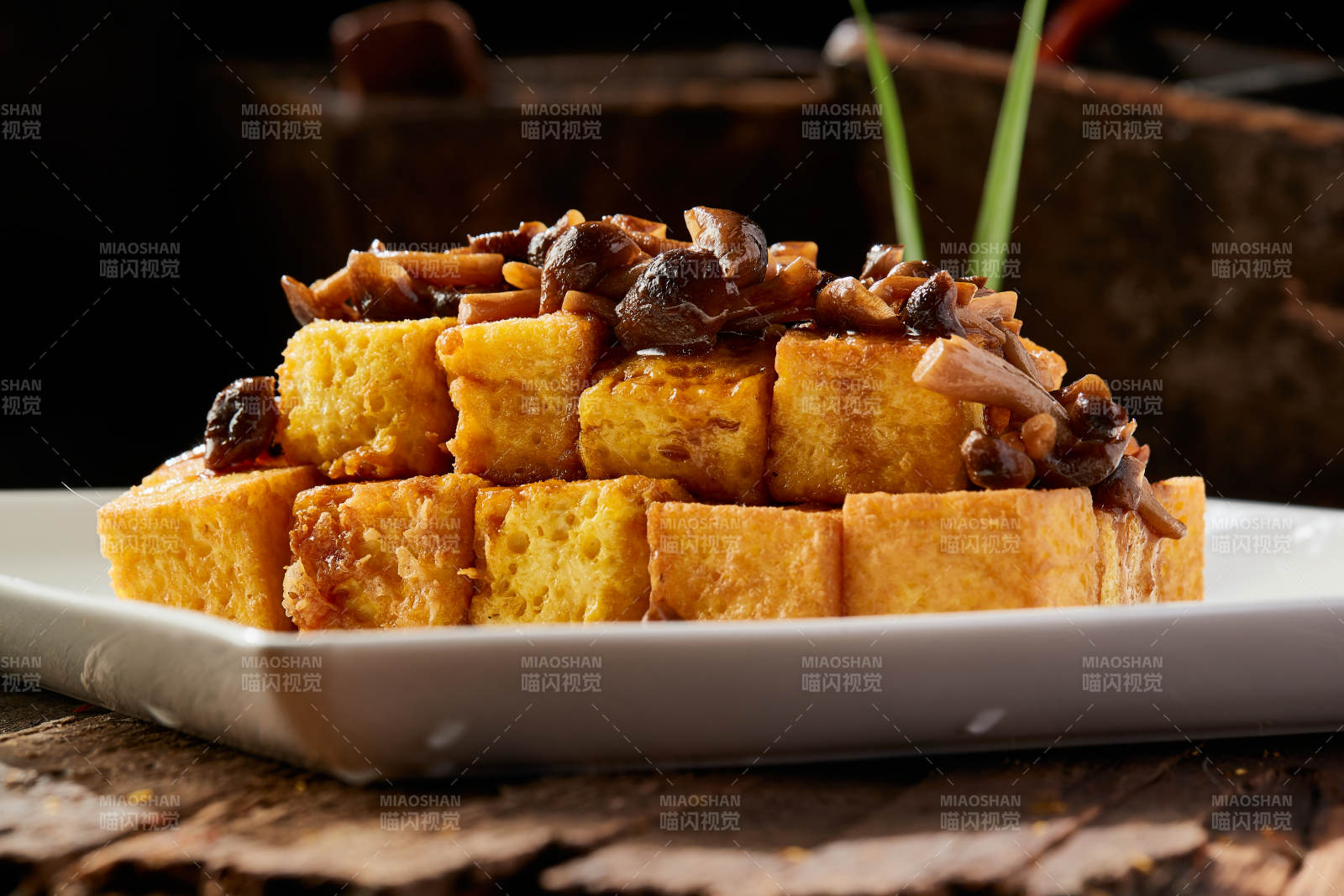 海鲜菇酿鸡蛋鱼肉豆腐