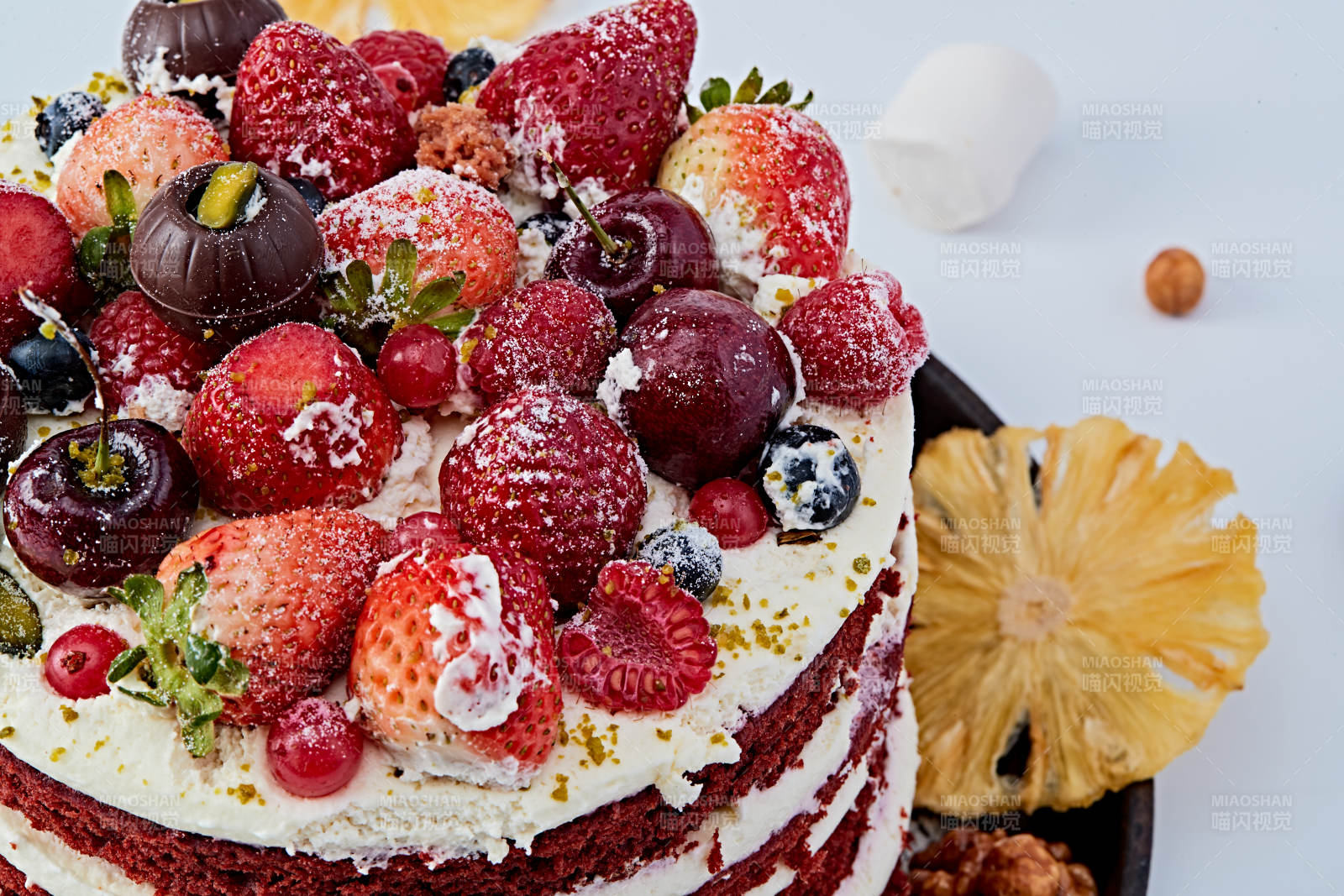 奶油抹茶鲜水果蔓越莓馅料多层蛋糕