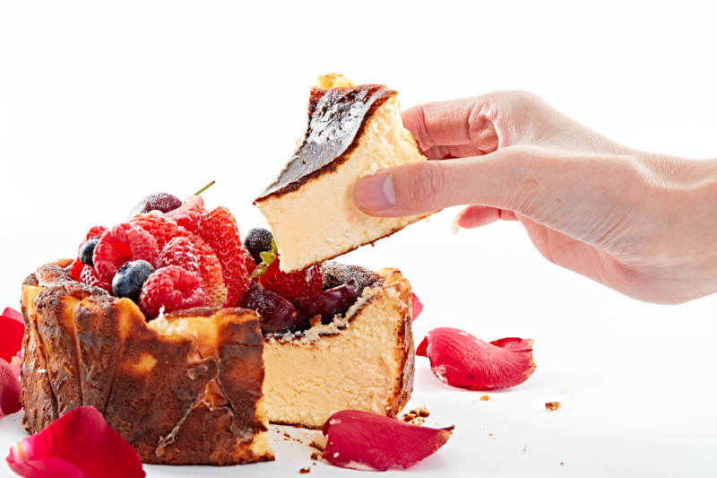 巴斯克芝士风暴鲜果乳酪蛋糕