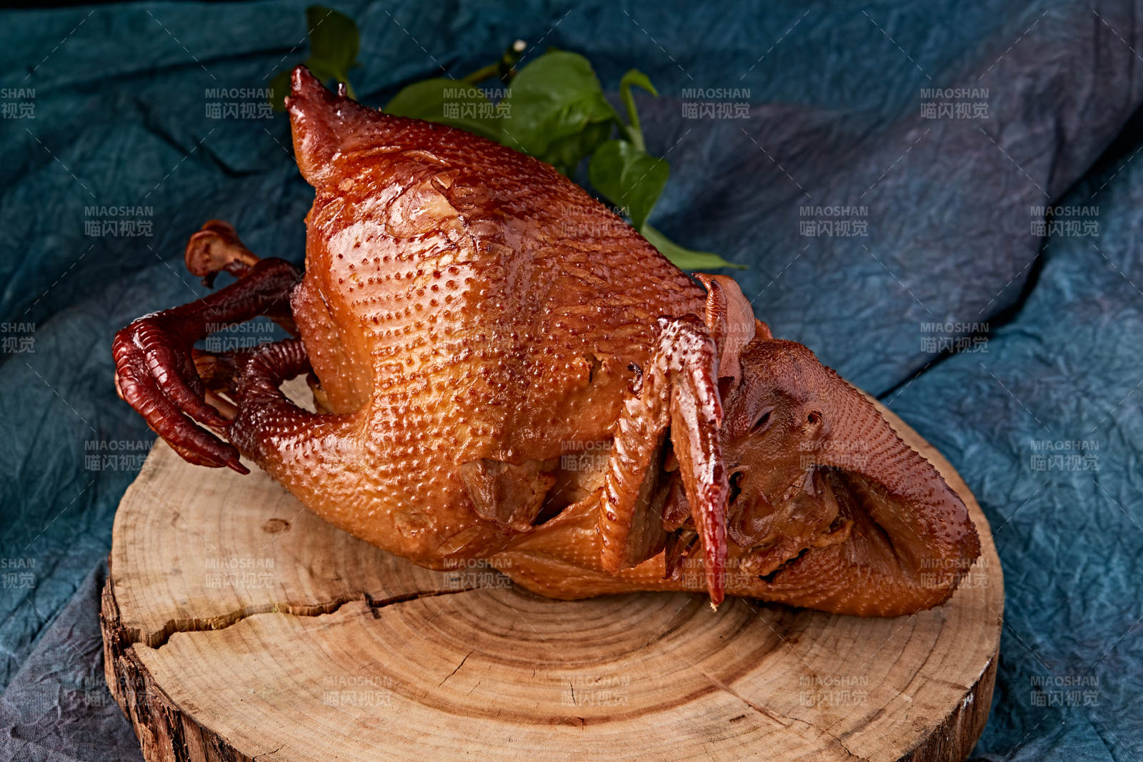 中餐美食熏酱烧鸡