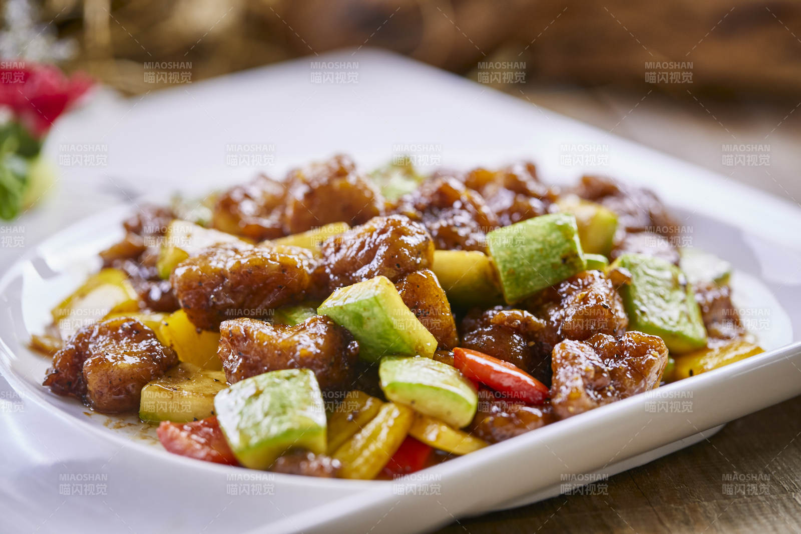 葫芦彩椒黑椒牛仔粒