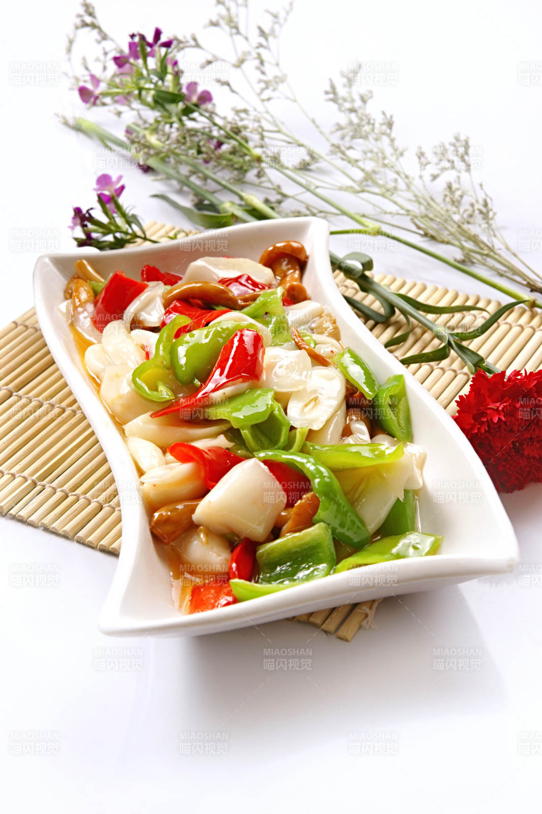 青紅辣椒炒雜菌