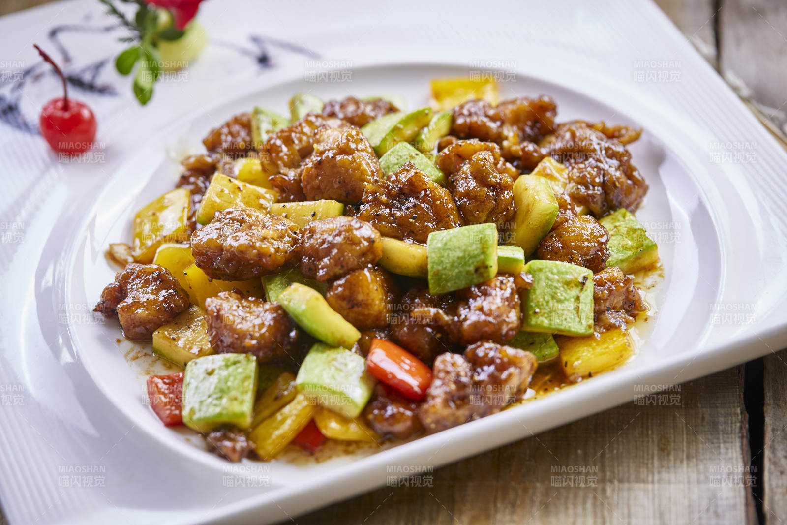 葫芦彩椒黑椒牛仔粒