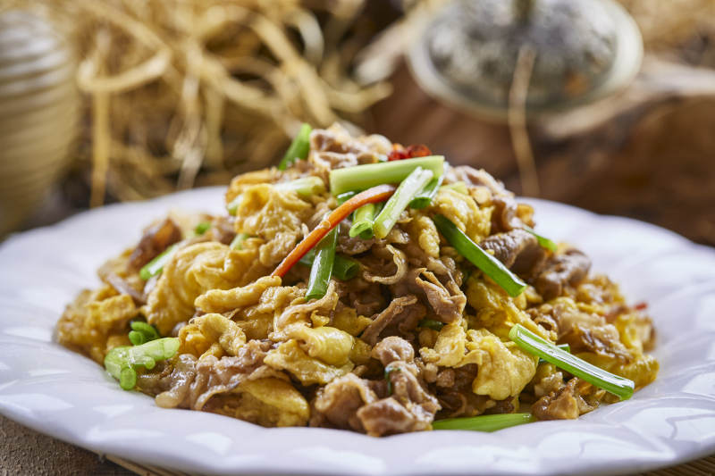 韭菜肥牛炒柴鸡蛋