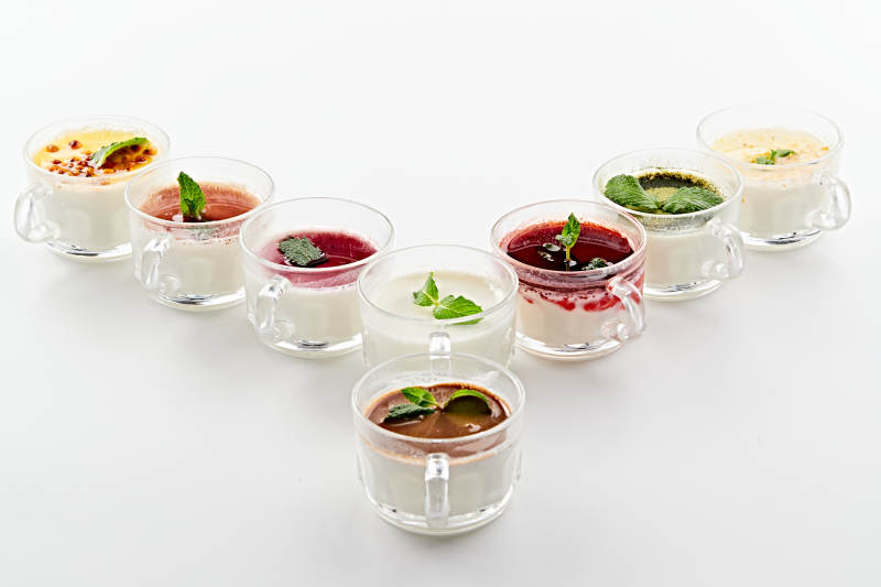 自制美味草原风味的多口味纯醸老酸奶