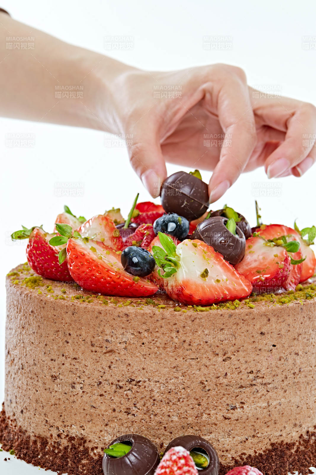 鲜果黑森林巧克力慕斯蛋糕