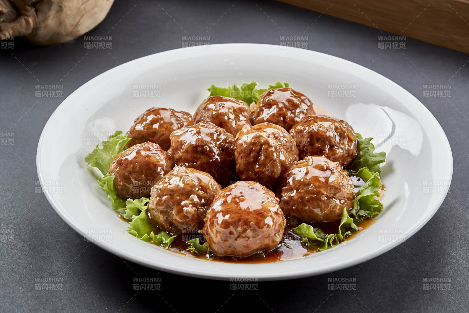 婚宴美食浇汁十全十美大丸子