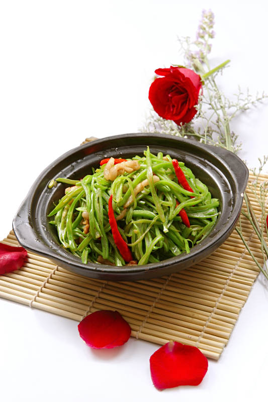 砂鍋肉絲扁豆絲