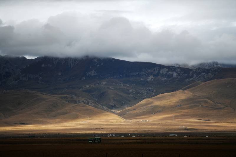 甘南高原云山远景