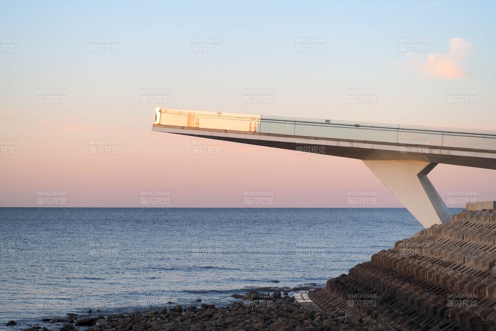 烟台开发区旺角廊桥