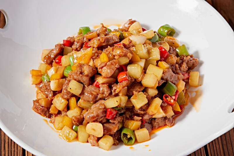 湘味辣炒黑山羊肉