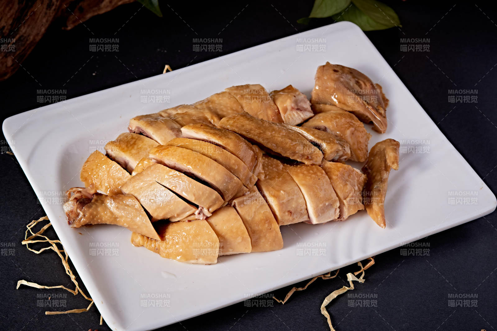 港式白切盐水鸡-摄影图