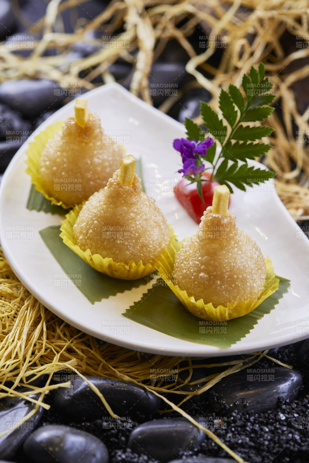 油炸雪梨酥豆沙馅茶餐