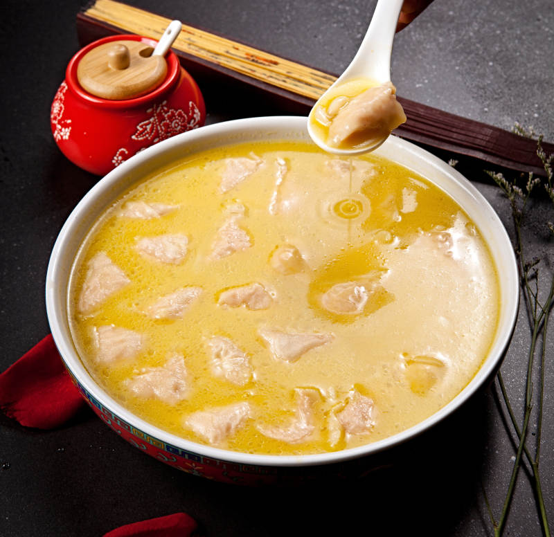 鮮濃雞湯煮蝦餃