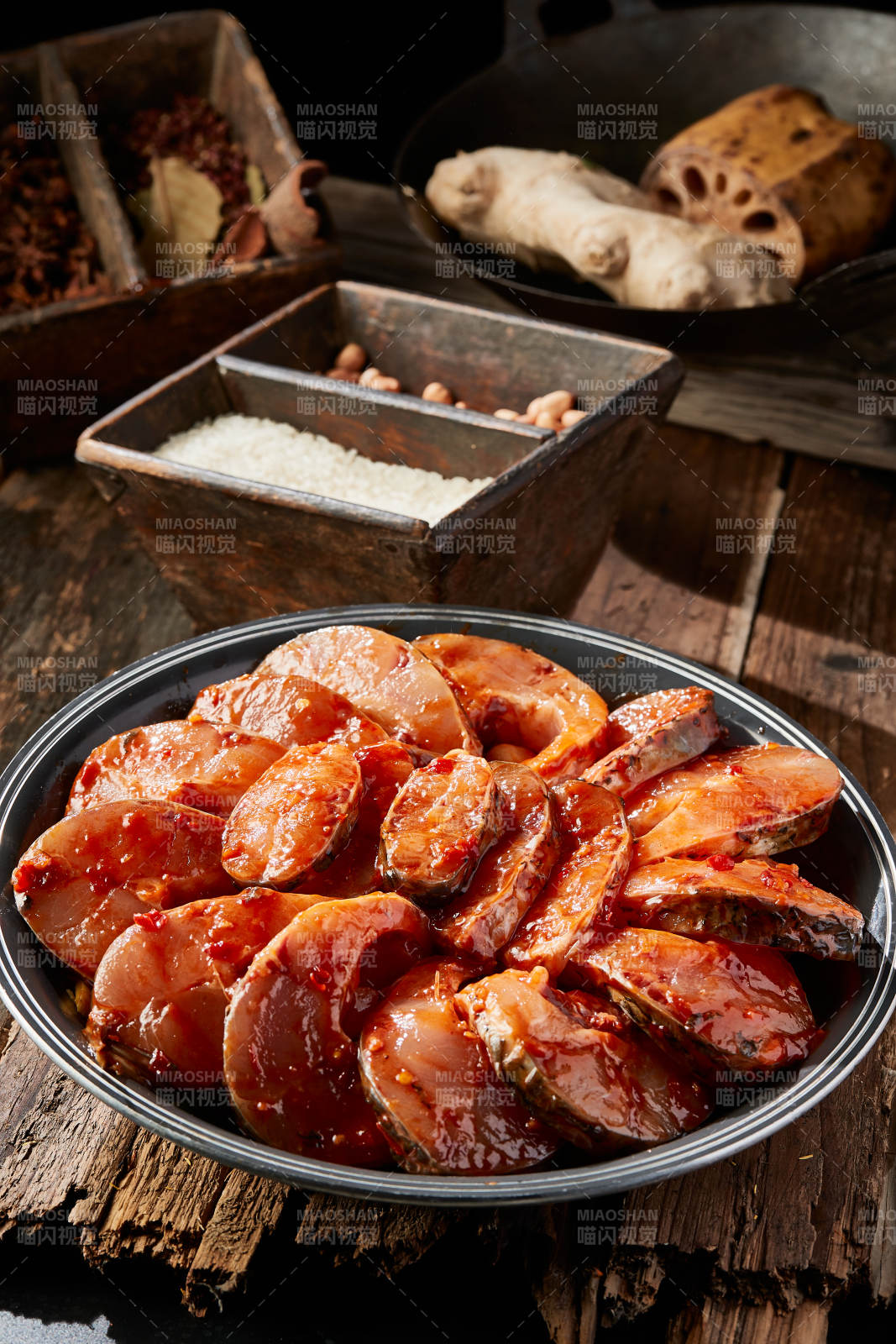 传统菜肴川香宫保鸡丁