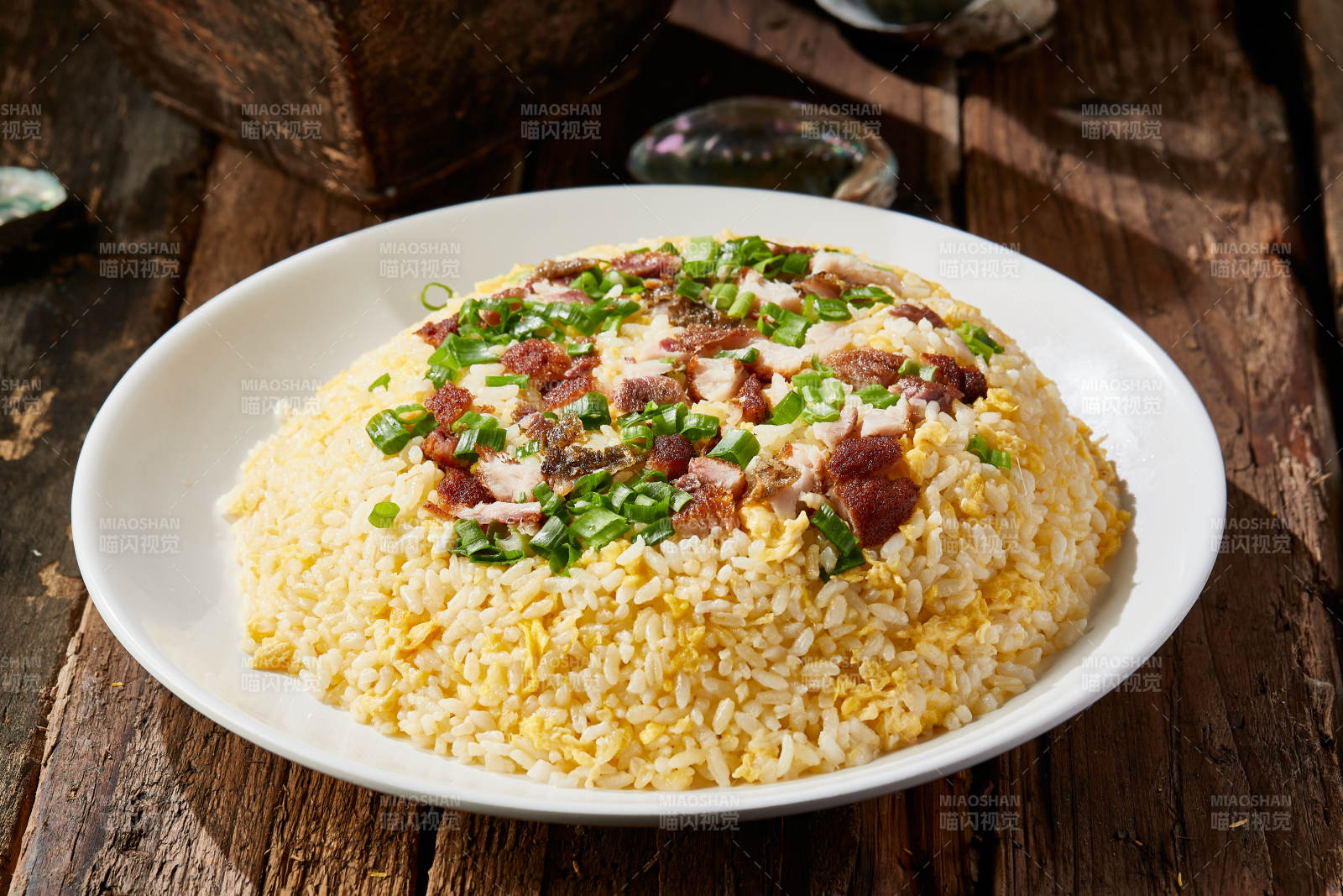 葱香熏鸡蛋炒饭