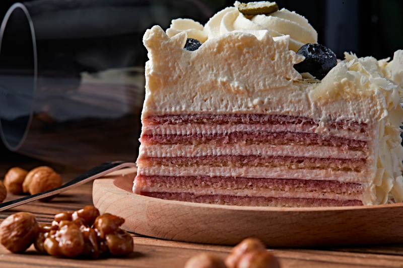 蓝莓白巧克力鲜奶慕斯榴莲蛋糕