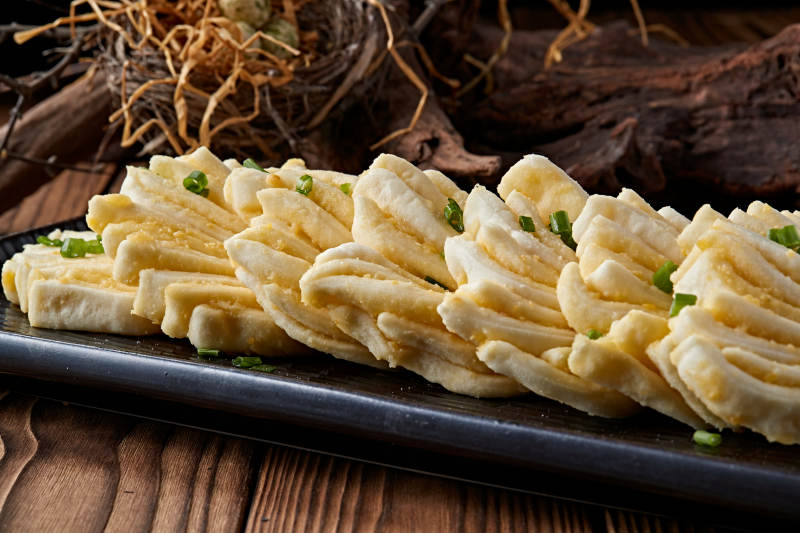 蔥香油酥白面花饃