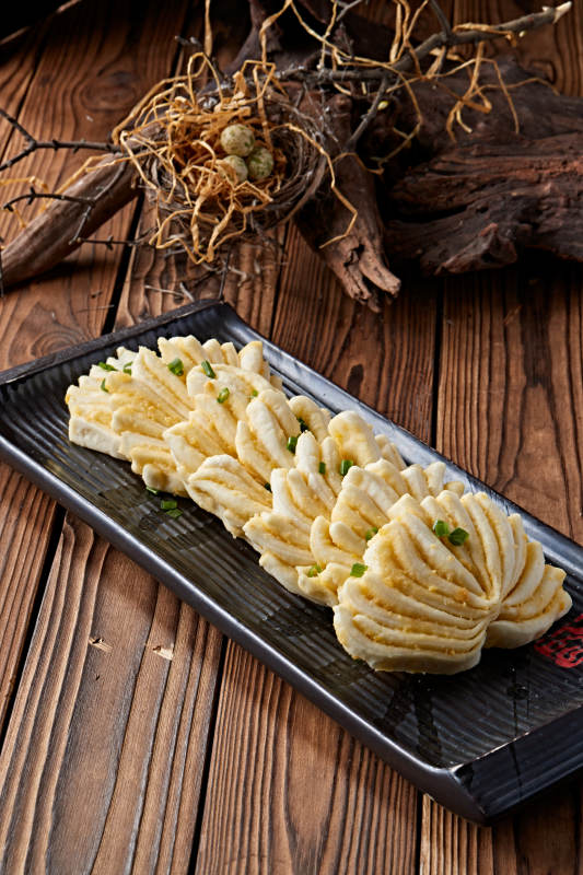 蔥香油酥白面花饃