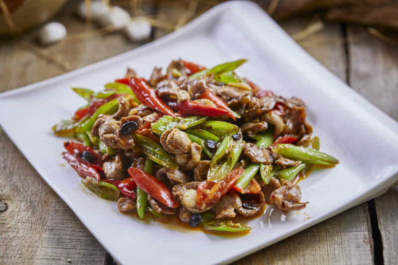 青紅辣椒豆豉炒牛舌