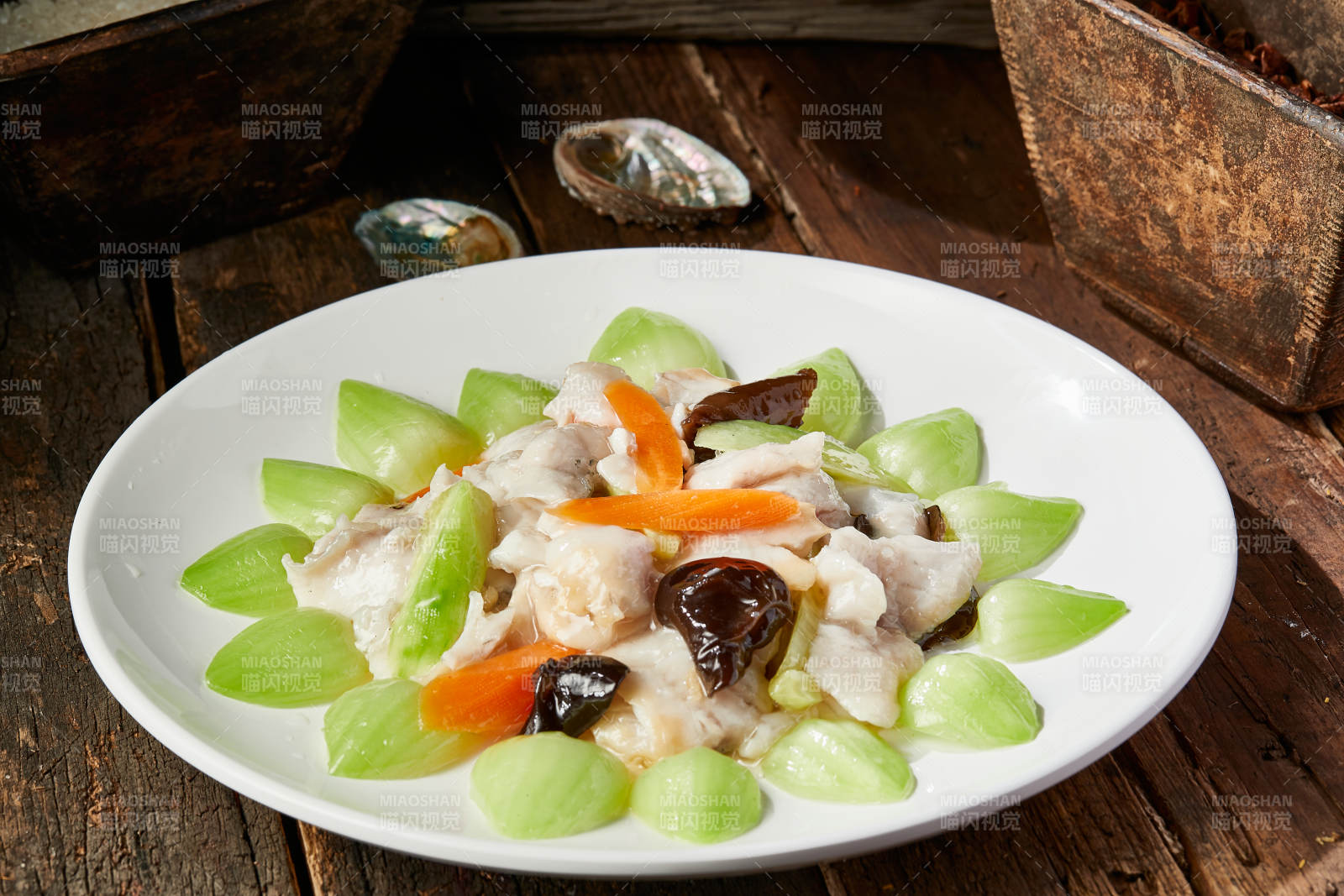 糟溜野生草鱼片