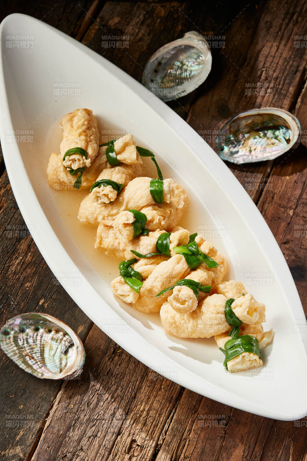 浓汤关东煮鱼肉馅料蛋皮福袋