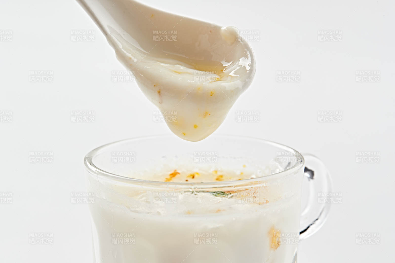 自制美味草原风味的多口味纯醸老酸奶