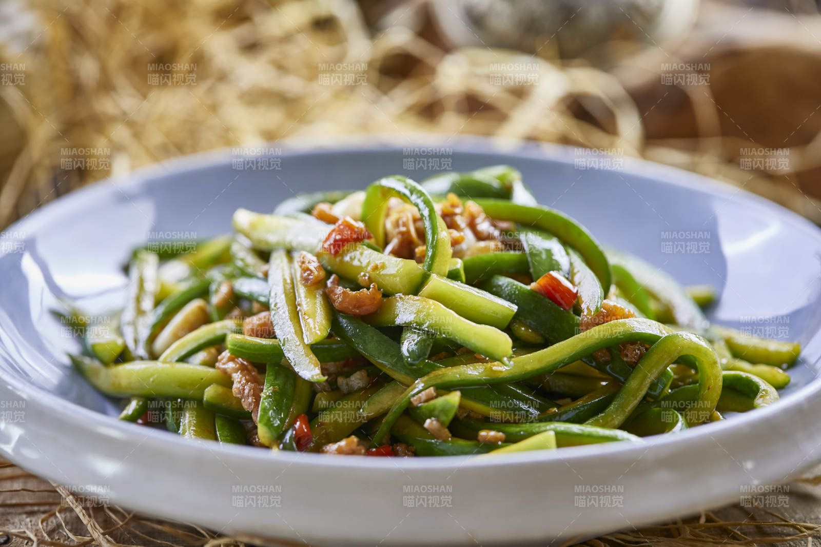 小米辣肉沫炒乳瓜条