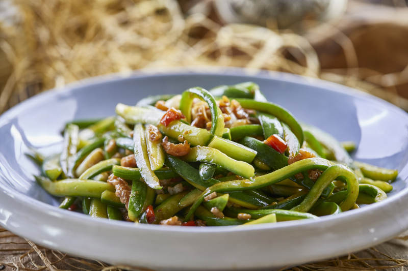 小米辣肉沫炒乳瓜条