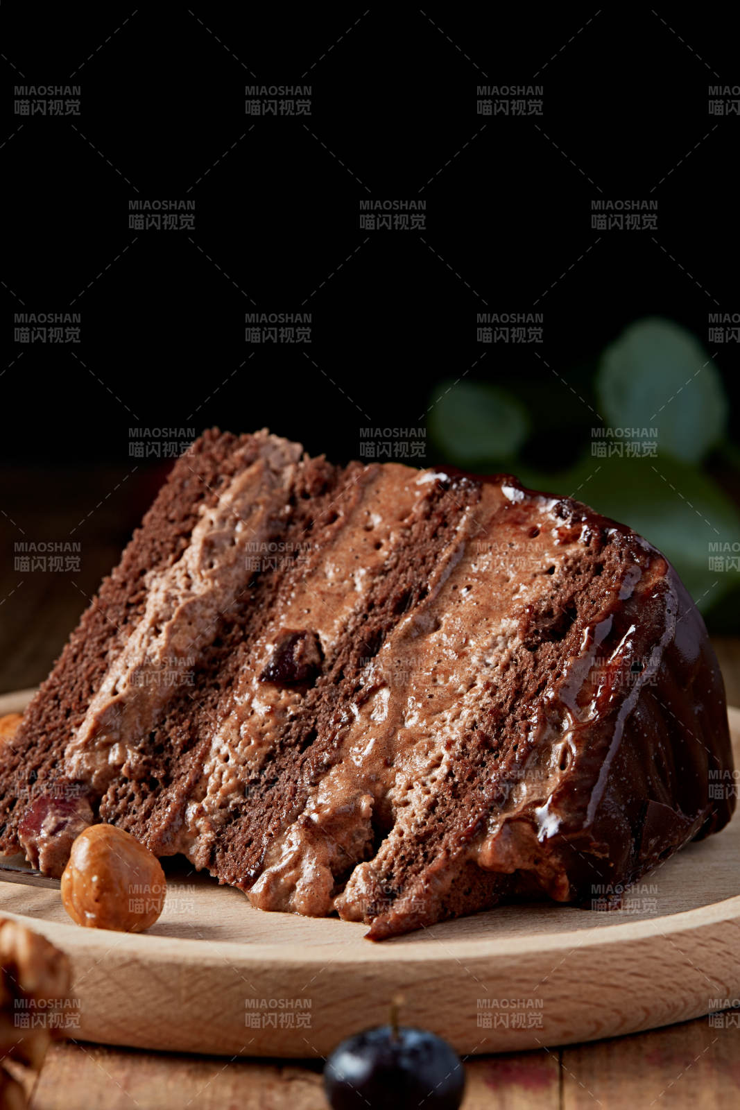 藍莓草莓車厘子巧克力鮮奶慕斯生日蛋糕