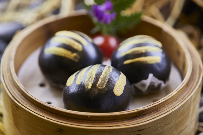 港式茶餐黑米摸金流沙包