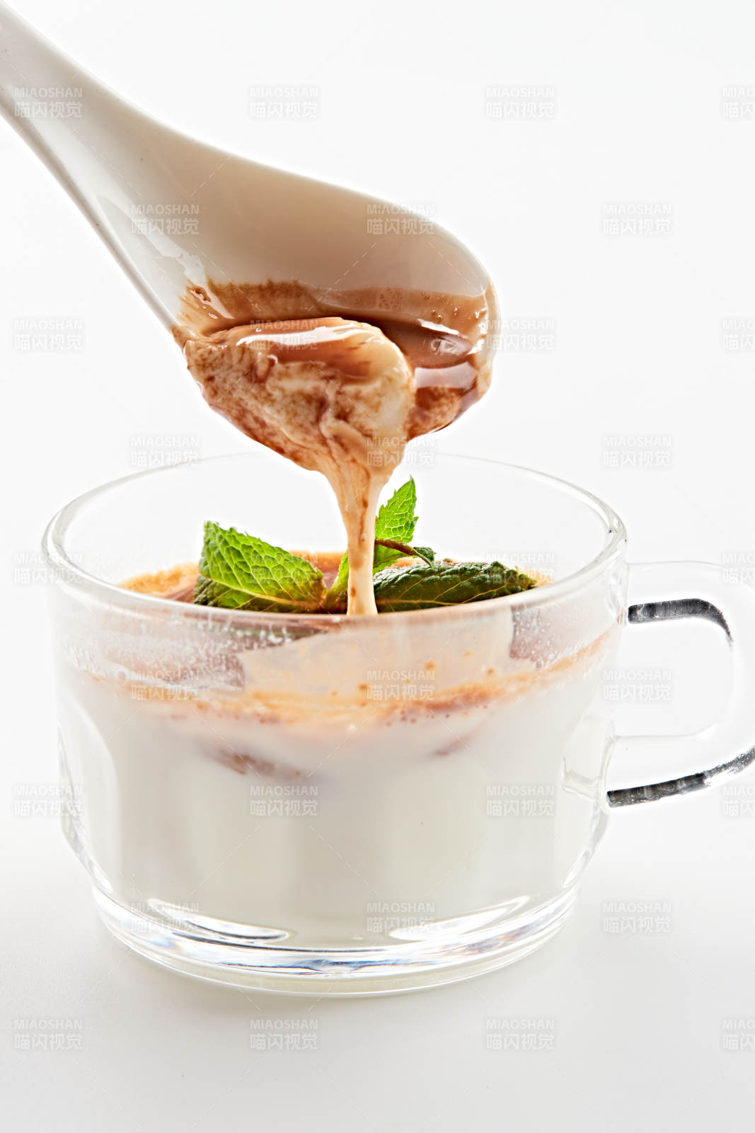 自制美味草原風(fēng)味的多口味純醸老酸奶