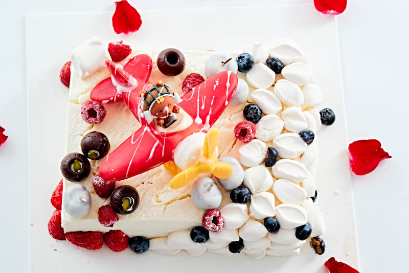 守护者乳脂鲜奶油儿童生日蛋糕