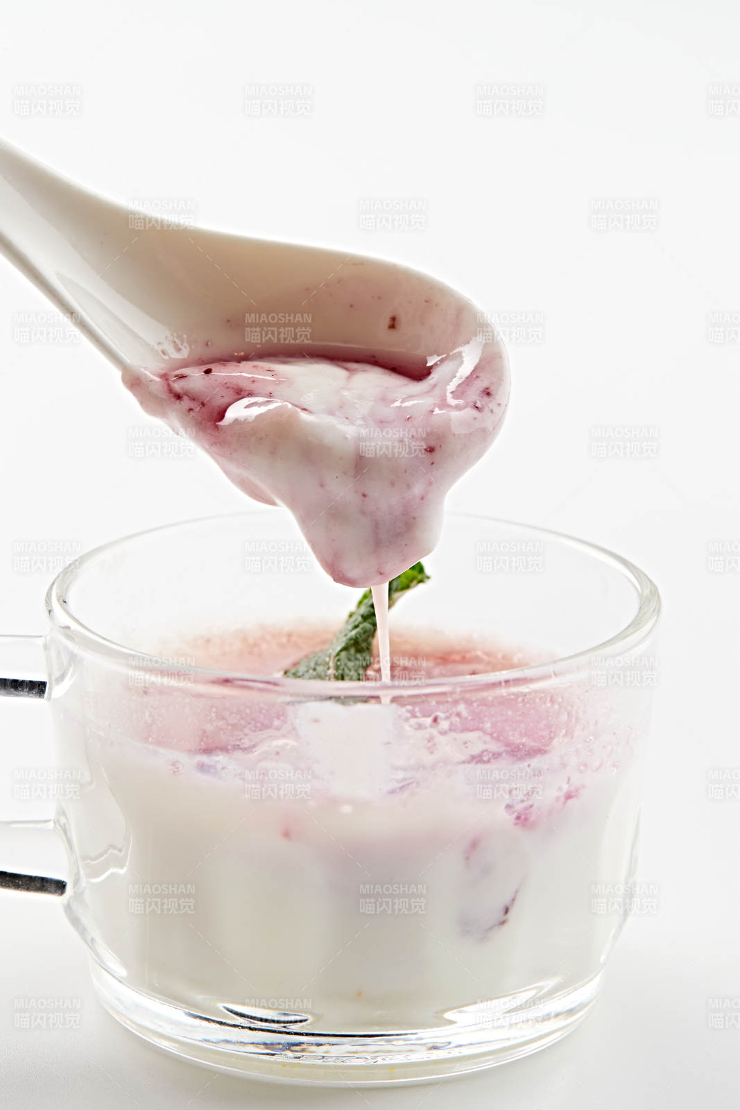 自制美味草原風(fēng)味的多口味純醸老酸奶