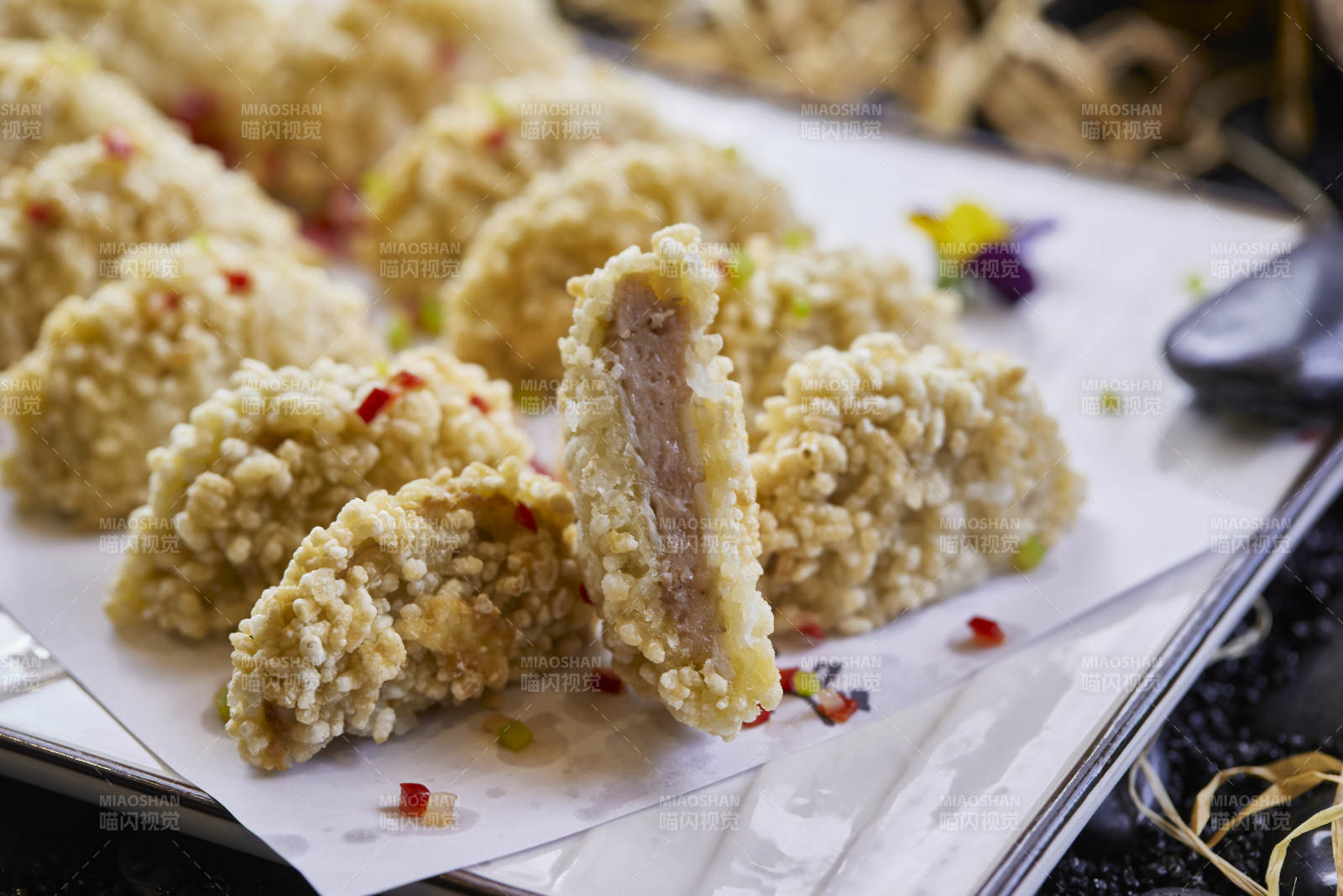 油炸大米锅巴里脊肉