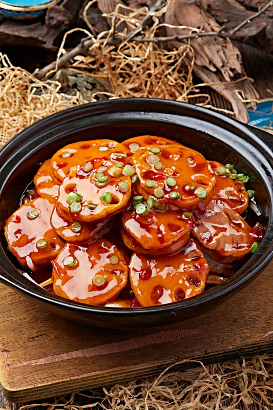 砂锅红焖藕夹煲