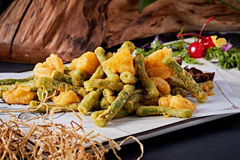 咸蛋黄焗虾仁四季豆