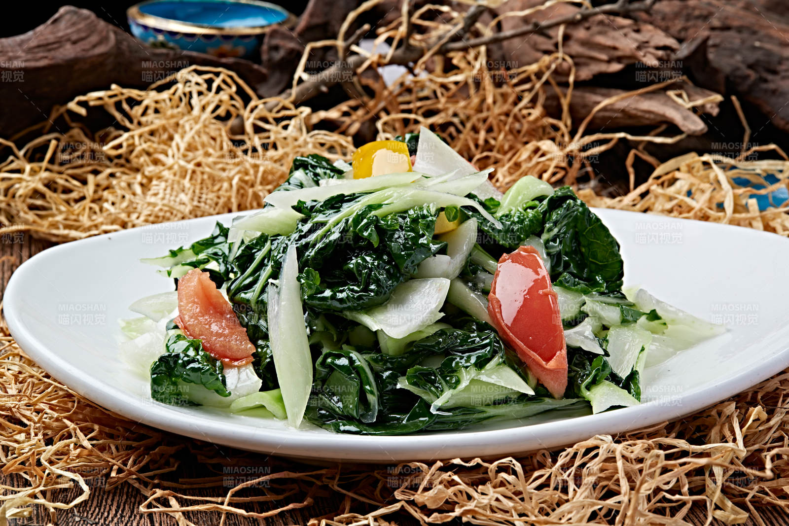 彩椒熗炒奶白菜