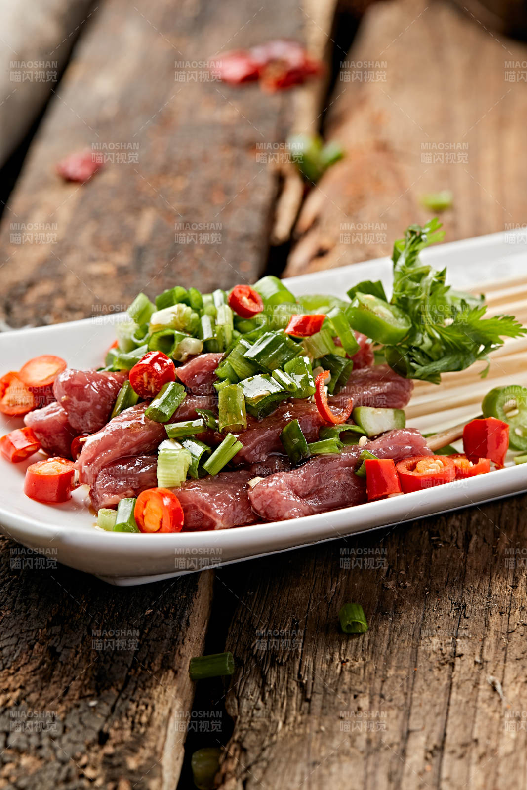 香辣生淹牛肉刺身小串