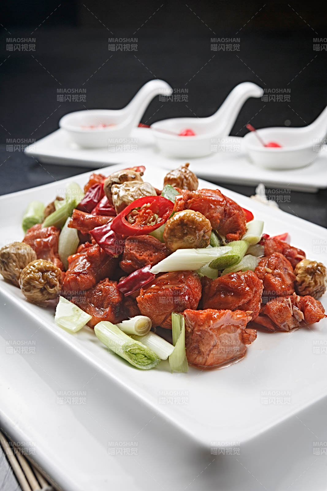 葱爆无花果炒兔丁